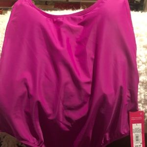 Nwt one piece swimsuit